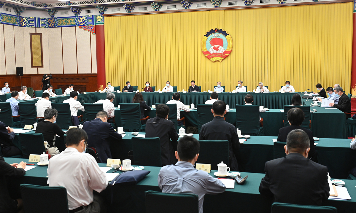 全國(guó)政協(xié)召開(kāi)雙周協(xié)商座談會(huì) 圍繞&ldquo;加強(qiáng)科學(xué)普及法治建設(shè)&rdquo;協(xié)商議政 王滬寧主持