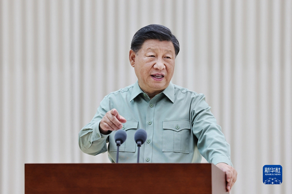 習(xí)近平在視察78集團(tuán)軍時(shí)強(qiáng)調(diào)<div>創(chuàng)新集團(tuán)軍建設(shè)管理和作戰(zhàn)運(yùn)用方式</div><div>全面提高部隊(duì)備戰(zhàn)打仗能力</div>