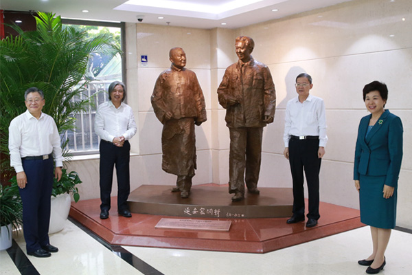 民建中央舉行吳為山雕塑作品捐贈(zèng)儀式 郝明金出席并講話